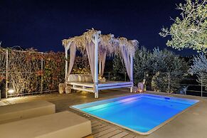 Evlalia Studios & Villas