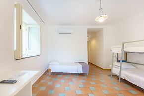 Le Grand Bleu - Gioia Apartments