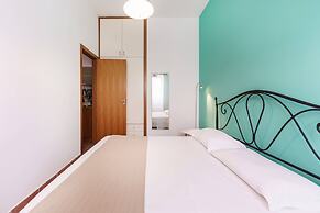 Le Grand Bleu - Gioia Apartments