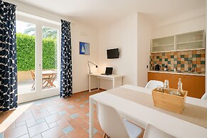 Le Grand Bleu - Gioia Apartments