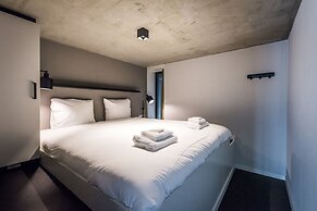 YAYS Amsterdam East by Numa