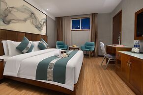 Kaiserdom Hotel Airport Branch