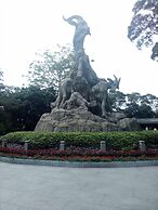 Kaiserdom Hotel Airport Branch