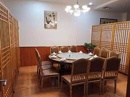 Kaiserdom Hotel Airport Branch