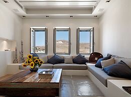 Themonies Luxury Suites