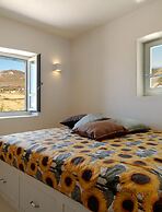 Themonies Luxury Suites