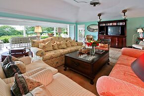 Sea Island, 6BR by Jamaican Treasures