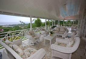 Stoneaway, 6BR by Jamaican Treasures