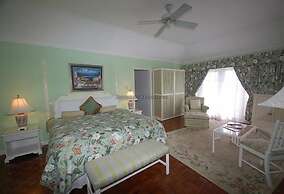 Stoneaway, 6BR by Jamaican Treasures