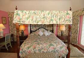 Stoneaway, 6BR by Jamaican Treasures