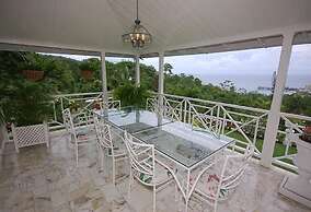 Stoneaway, 6BR by Jamaican Treasures