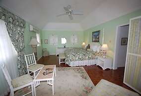 Stoneaway, 6BR by Jamaican Treasures