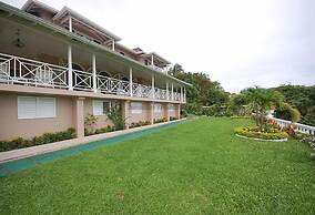 Stoneaway, 6BR by Jamaican Treasures