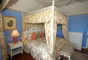 Stoneaway, 6BR by Jamaican Treasures