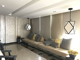 Stay in Style Doi Suthep View with Oasis