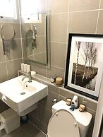 Stay in Style Doi Suthep View with Oasis