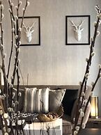 Stay in Style Doi Suthep View with Oasis