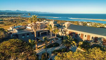 Sky Villa Boutique Hotel by Raw Africa Collection