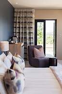 Sky Villa Boutique Hotel by Raw Africa Collection