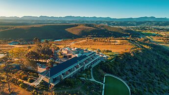 Sky Villa Boutique Hotel by Raw Africa Collection