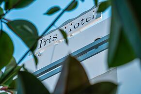 Iris Hotel