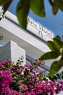 Iris Hotel