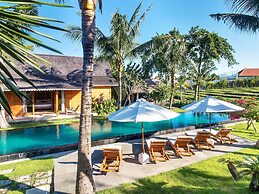 Villa Mannao by Villa Finder