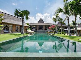 Villa Mannao by Villa Finder