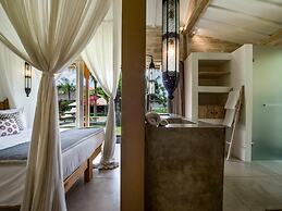 Villa Mannao by Villa Finder