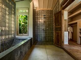 Villa Mannao by Villa Finder