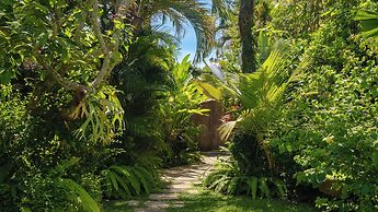 Villa Koyama by Villa Finder