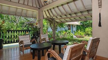 Villa Koyama by Villa Finder