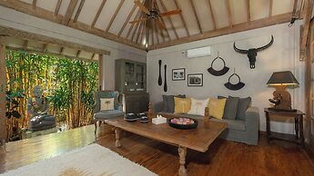 Villa Koyama by Villa Finder