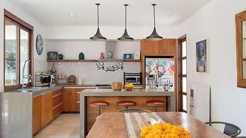 Villa Sanook by Villa Finder