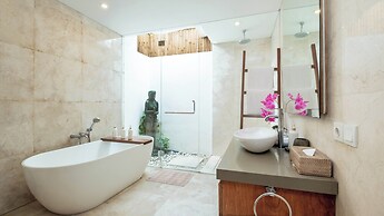 Villa Sanook by Villa Finder