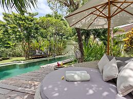 Villa Shantika by Villa Finder