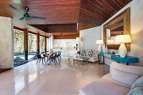 Villa Summer by Villa Finder