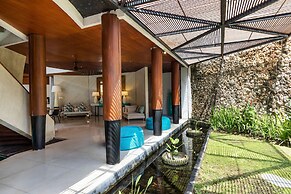 Villa Summer by Villa Finder