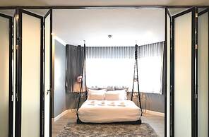 Stay in Style The Heart of Nimman R306A