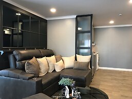 Stay in Style The Heart of Nimman R306A