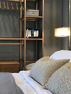 Stay in Style The Heart of Nimman R306A