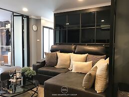 Stay in Style The Heart of Nimman R306A