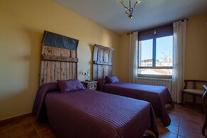 Hotel Rural Tirontillana