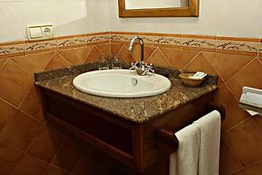 Hotel Rural Tirontillana