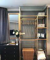 Stay in Style The Heart of Nimman R306AB
