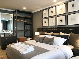 Stay in Style The Heart of Nimman R306AB