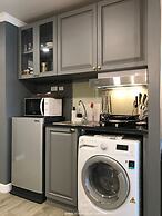 Stay in Style The Heart of Nimman R306AB