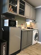 Stay in Style The Heart of Nimman R306AB