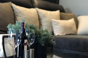 Stay in Style The Heart of Nimman R306AB