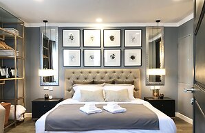 Stay in Style The Heart of Nimman R306AB